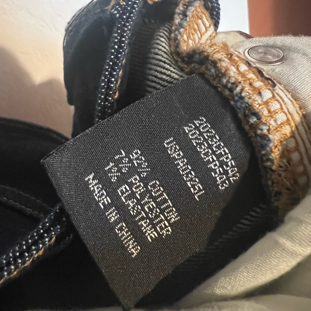 Universal Standard Bae Boyfriend Straight Leg Jeans - Picture 3 of 5